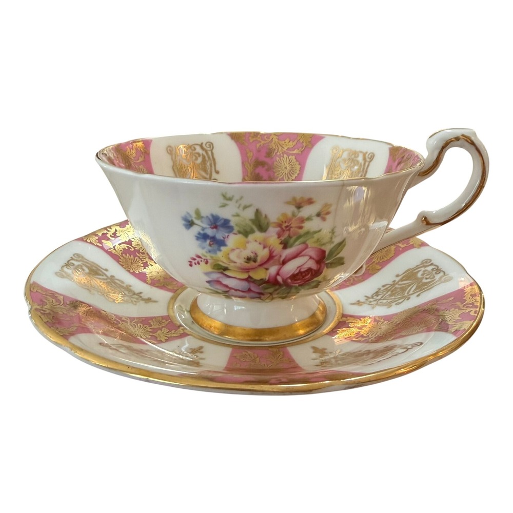 Paragon Fine‎ Bone China Teacup & Saucer, Pink & White w Gilt Designs Floral